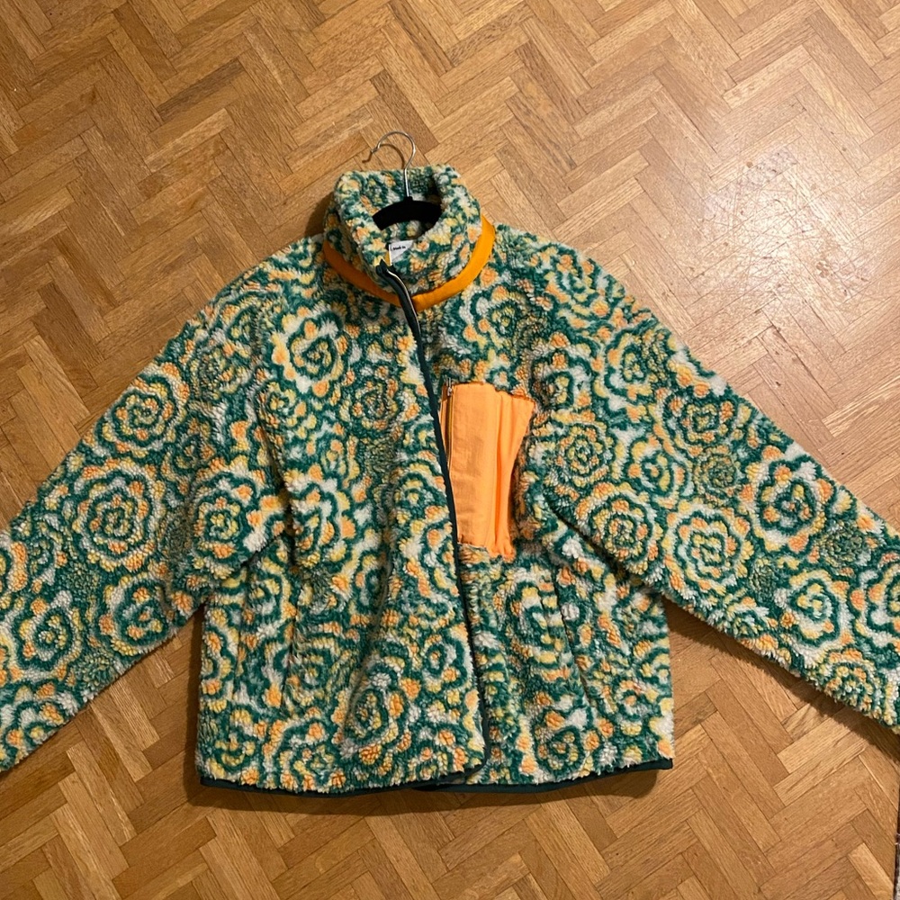 Classic Sundae School Broccoli Fleece Zip Up. Only worn twice! Unisex.
